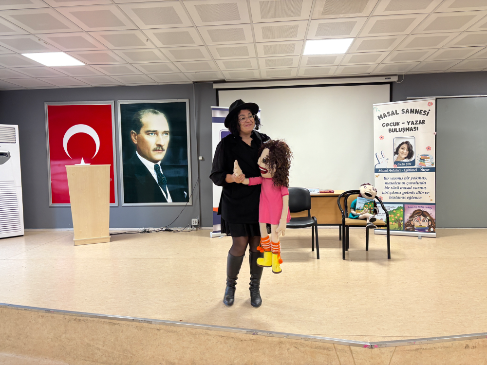 Kocaeli Kandıra‘da öğrenciler masalla buluştu