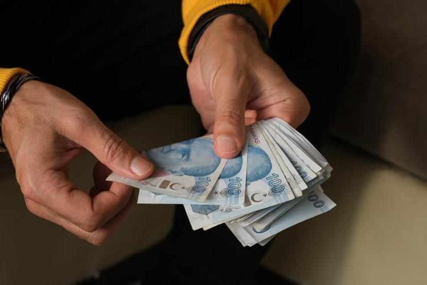 100.000 TL İhtiyaç Kredisi 12 Ay Vadeli Ödeme Tablosu ve Güncel Oranlar