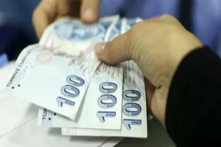 Maaşlı çalışanlar için 10.784 TL