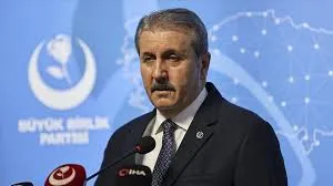 Kamu Personelinde Yeni Kriter Tartışması: Destici’den “Evlenmeyen Memur Olmasın” Çağrısı