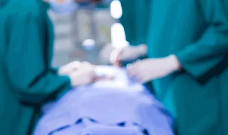 Vardiyalı Ameliyat Sistemi Geliyor: Kamu Hastanelerinde Yeni Dönem Başlıyor