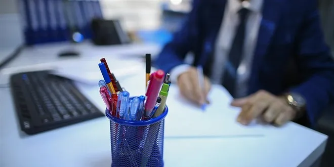 4 gün çalışma 3 gün tatil nihayet netleşti! Resmi açıklama geldi, Tatil uzayacak mı?