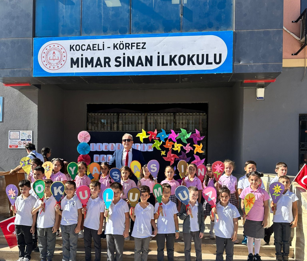 Körfez Mimar Sinan İlkokulundan Fark Yaratan İlköğretim Haftası Kutlaması